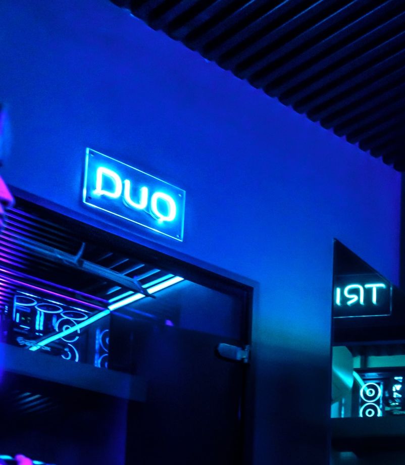 Зона DUO в клубе FOR FAME